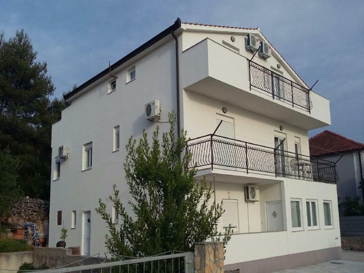 Apartmani Island Trogir Luaran gambar